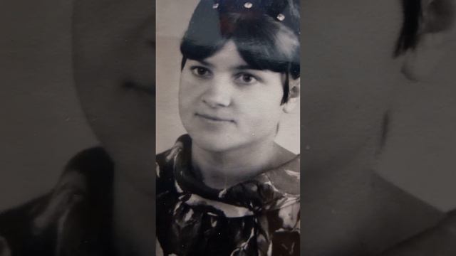 На 1 месте всегда Женское достоинство, женщина, девушка, девочка смотреть онлайн