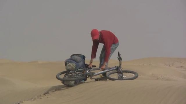 Пустыня Лобнор / Lop Nur, Lake in Desert смотреть онлайн