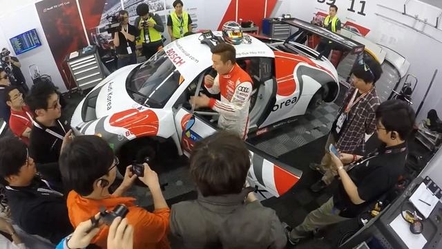 2015 Audi R8 LMS CupPit Walk смотреть онлайн