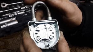 КАК ВСКРЫТЬ КОДОВЫЙ ЗАМОК НЕ ЗНАЯ ПАРОЛЯ. HOW TO OPEN THE LOCK WITHOUT KNOWING THE PASSWORD...