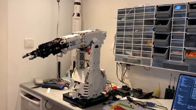 6 Axis Robotarm With LEGO® EV3 An Python (pybricks)