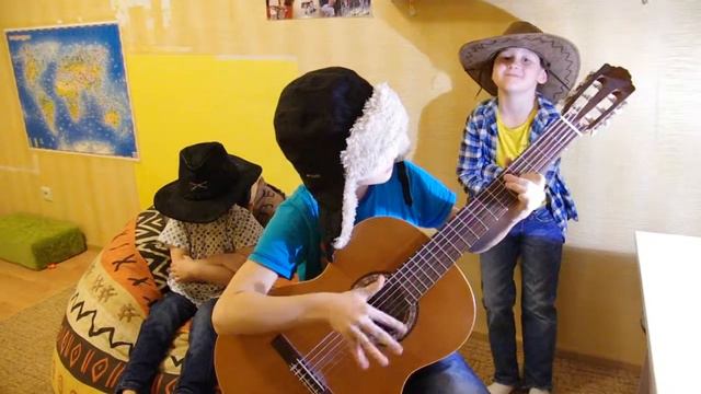 Ewan Dobson: kid's edition смотреть онлайн