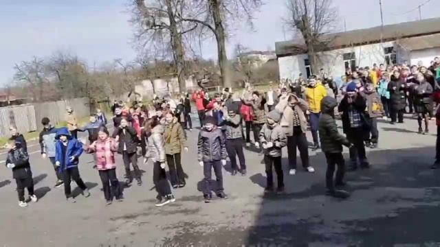 Мы за ЗОЖ, зарядка для всей школы ко Всемирному дню здоровья смотреть онлайн