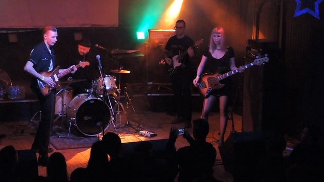 Messer Chups - Midnight Call