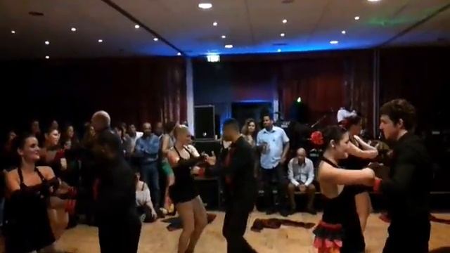 bachata show rotterdam airport смотреть онлайн