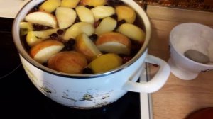 Как сварить компот, из яблок и ягод, очень быстро и полезно!!!