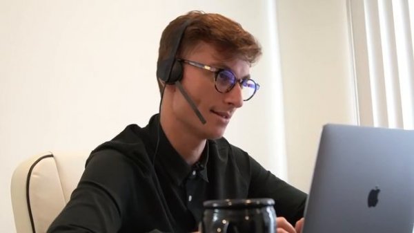 "My Step Sister Is Stuck In The Washing Machine..."