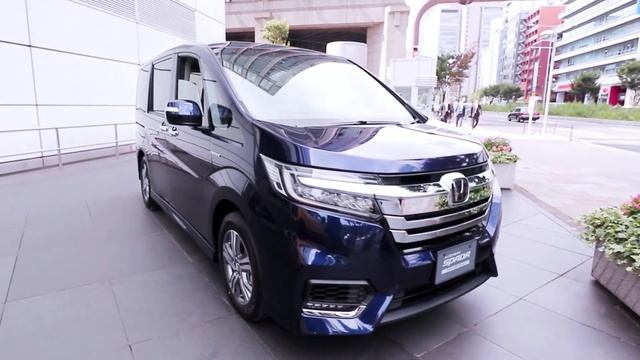 Honda Stepwgn Spada Hybrid G-EX "Honda SENSING" смотреть онлайн