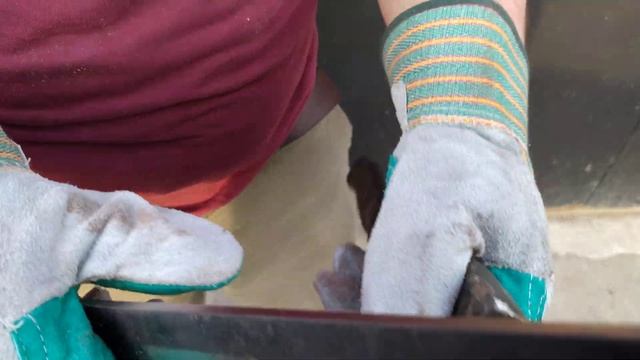 Тест ножа 2 - Русский нож со следами ковки(Рукоять Карагач (Вяз, Ильм), Сталь Х12МФ) смотреть онлайн