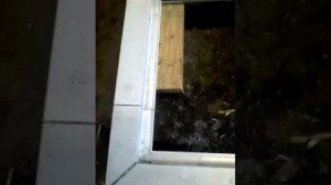 Укоратить пластиковую дверь