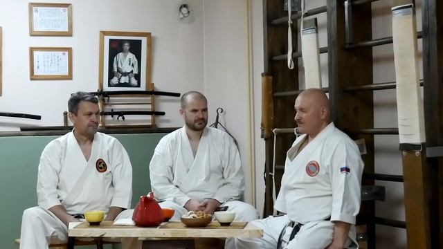 Откуда пришел миф о крестьянах, создавших карате смотреть онлайн