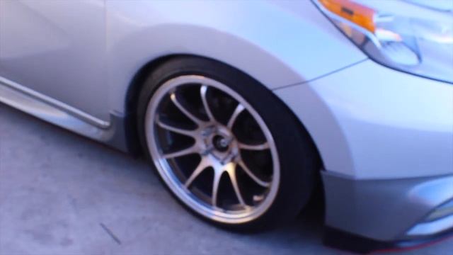 SLAMMED NISSAN VERSA NOTE UPDATE! NEW BODY KIT! смотреть онлайн