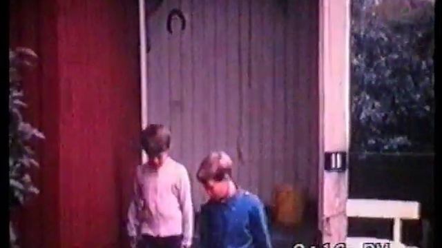 På vej til skole смотреть онлайн