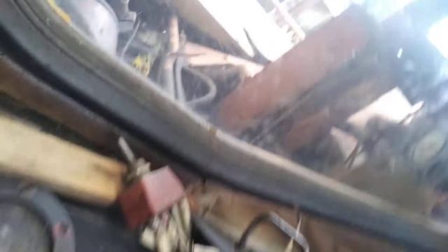 Кран Юргинец КС-4871 2002г. Выгорела электропроводка блока реле и по всей длине от блока до кабины. смотреть онлайн