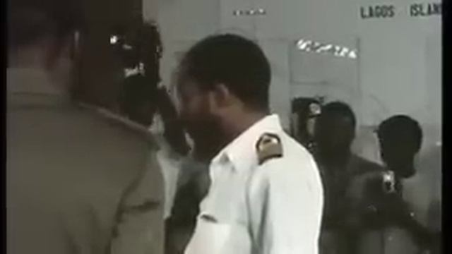 Brigadier Murtala Muhammed Overthrows General Gowon: 1975 смотреть онлайн