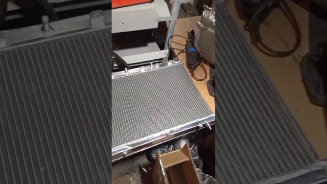 переделка радиатора кондиционера под Audi смотреть онлайн