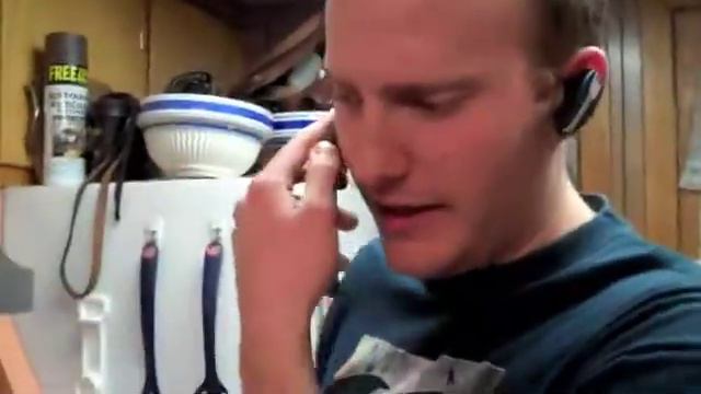 LLTS Black Light Show Trailer (2011) смотреть онлайн