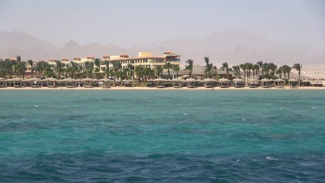 4K AMWAJ Blue Beach & Spa - Abu Soma - am Strand und Anleger смотреть онлайн