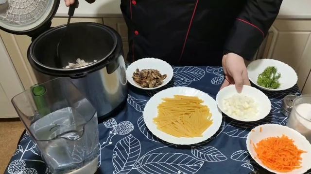 Грибной суп с лапшой - Вкусный рецепт в мультиварке. смотреть онлайн