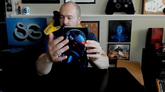 Unboxing : Mass Effect Legendary Cache смотреть онлайн