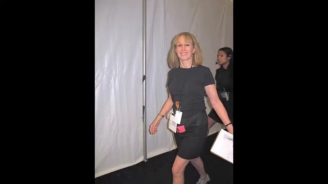 September 2013 Fashion Week With The Ground Crew смотреть онлайн