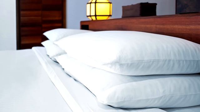 Как вернуть подушкам былую белизну. Как стирать подушки. смотреть онлайн