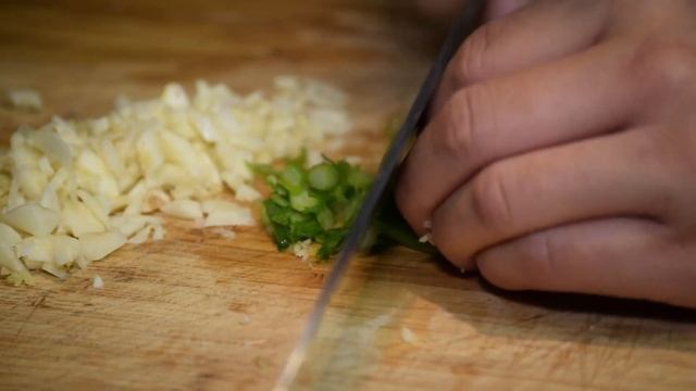 Зачем класть чеснок под подушку смотреть онлайн