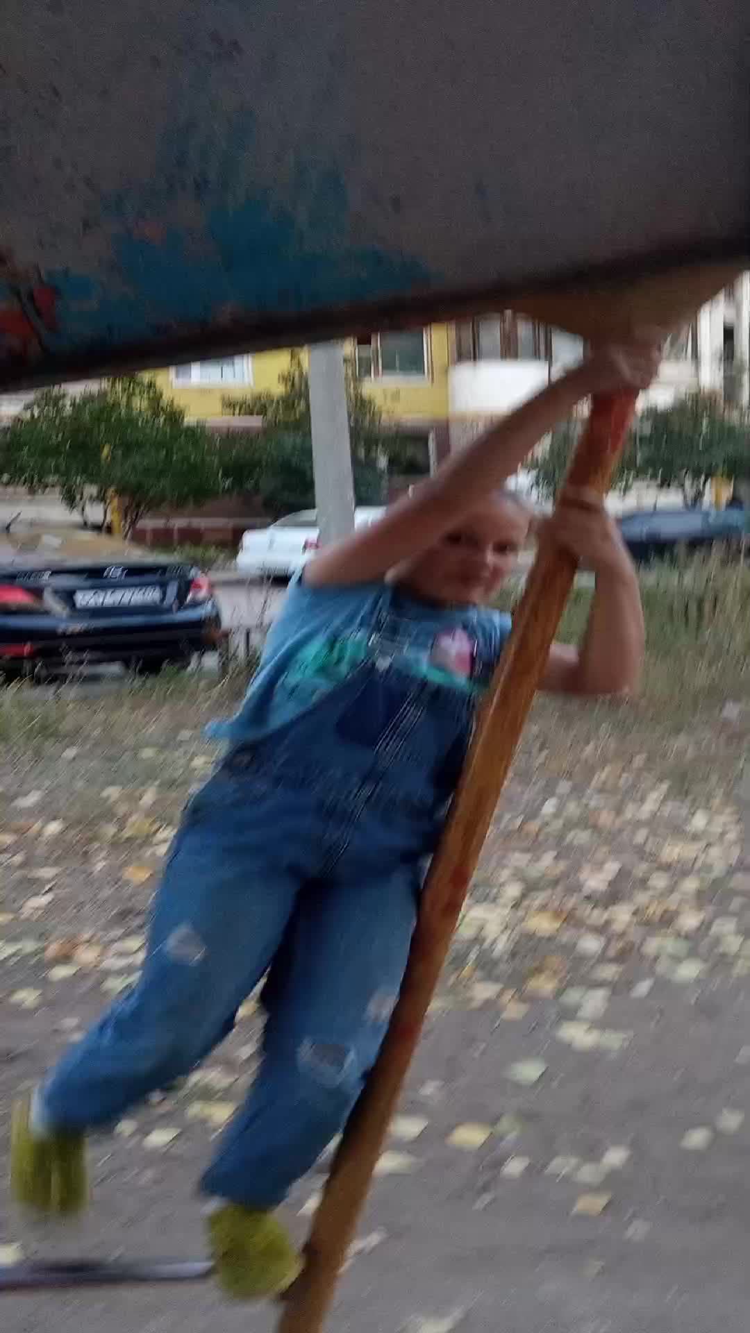 е смотреть онлайн