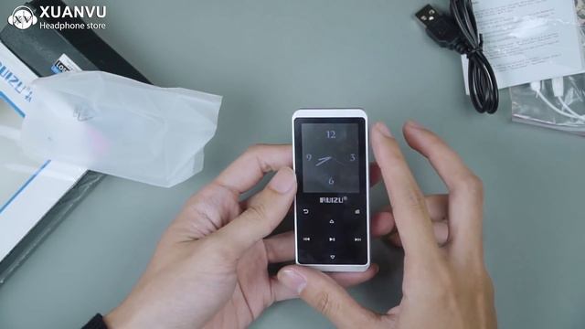 Máy nghe nhạc giá 7 trăm ngàn làm được gì ? Trên tay Ruizu D02 смотреть онлайн