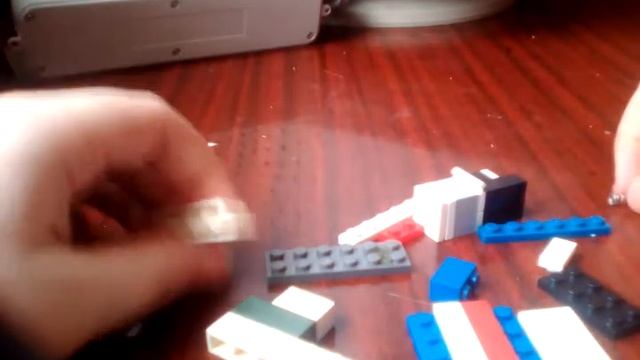 Как сделать кнопку из конструктора LEGO. смотреть онлайн