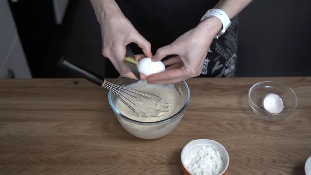 Запеканка из йогурта. Нежный и вкусный десерт без муки смотреть онлайн