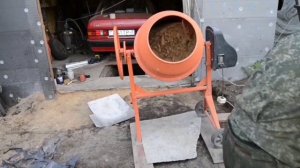 Строим гараж. Заливаем бетон.Заезд в гараж. ч.1