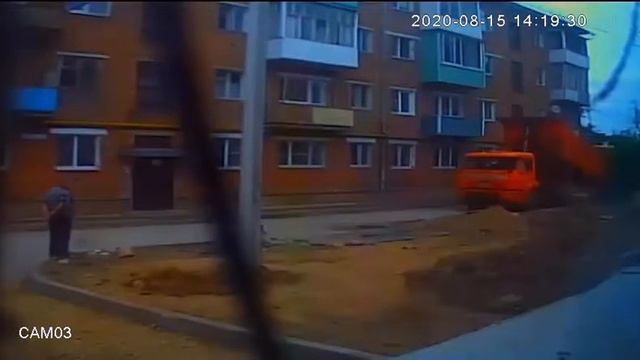 Рославль 12 Микрорайон Красноармейская 13,13-А,13-Б Хорошо Работают Работники Дорожной Службы смотреть онлайн