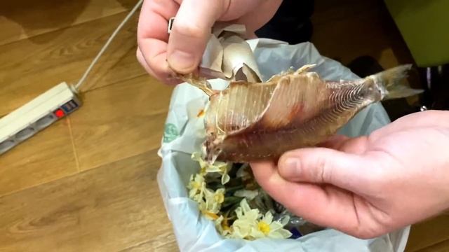 ПЛОТВА С ЗАПЕЧЕННОЙ КАРТОШКОЙ. ВКУСНЕЙШИЙ РЕЦЕПТ. смотреть онлайн