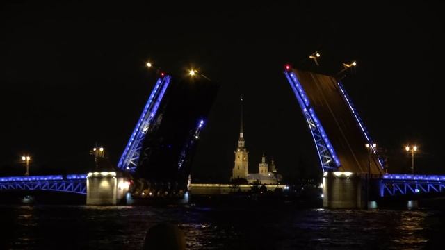 SLOW TV: Дворцовый мост, Санкт-Петербург, Россия смотреть онлайн