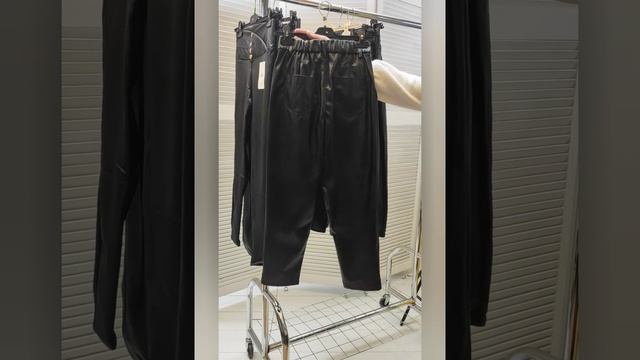 Лоты брюки+леггинсы (эко кожа) смотреть онлайн