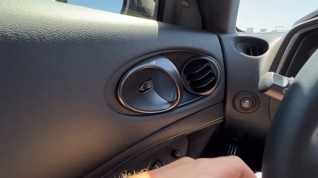 EL NUEVO NISSAN Z 2023 | LAUNCH CONTROL y REVIEW | MENOS DE 40K$!! DEBERÍA COMPRARLO? | Dani Clos смотреть онлайн