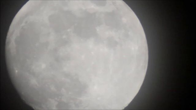 Видео Луны, снятое через телескоп смотреть онлайн