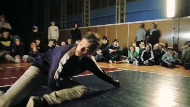 Froggy vs. Ваня Алабай - зимний лагерь Волнорез 2015 смотреть онлайн