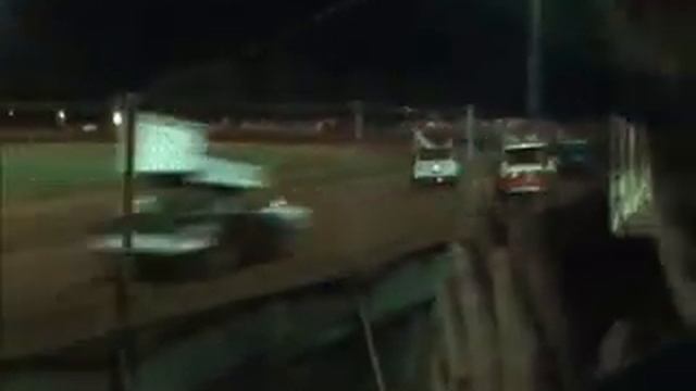 Heat race highlights of Nathan Macdonald at Kingaroy, 6th May 2007 East Coast A Grade. смотреть онлайн