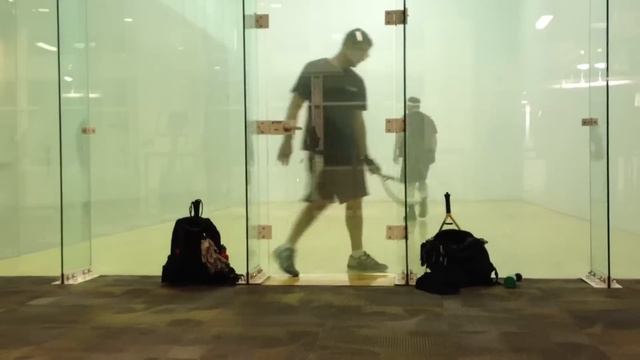 Greg vs Dustin 2012 racquetball.MOV смотреть онлайн
