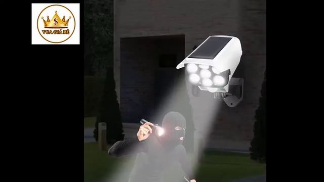 ĐÈN NĂNG LƯỢNG MẶT TRỜI GIẢ CAMERA CHỐNG TRỘM смотреть онлайн