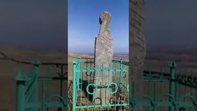 Памятник с историей в Чечне смотреть онлайн