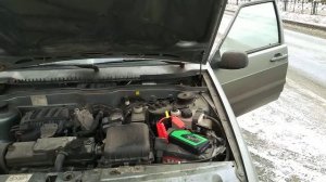 запуск двигателя с помощью пауэрбанка