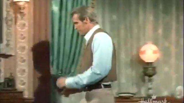 The Big Valley S03E05 - Night in a Small Town смотреть онлайн