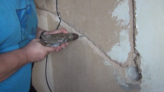 Дюбель-хомут для крепления электрокабеля. Классное решение при прокладки электропроводки. смотреть онлайн