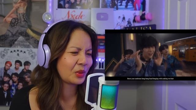 RETIRED DANCER REACTS TO— Stray Kids "LALALALA" M/V смотреть онлайн