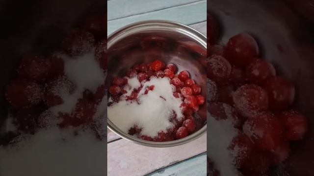 Я в отпуске. Готовлю конфитюр из садовой вишни. смотреть онлайн