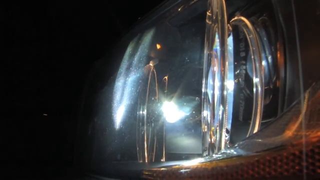 BMW E90 Adaptive Xenon Headlights in Action смотреть онлайн