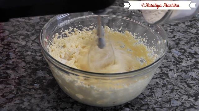 МНОГО ФРУКТОВ И МАЛО ТЕСТА | Очень вкусный фруктовый кухен со штрейзелем | Простая выпечка к чаю смотреть онлайн